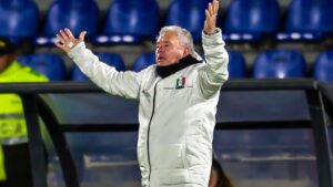 Hernán Darío Herrera, bajo presión en el banco de Once Caldas