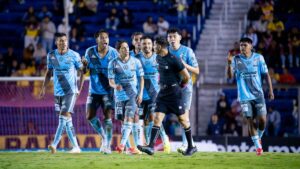 Puebla se va molesto por el arbitraje tras la derrota ante América