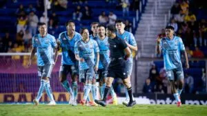 Puebla se va molesto por el arbitraje tras la derrota ante América