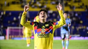 Un gol de Ramón Juárez en el último segundo le da el triunfo al América