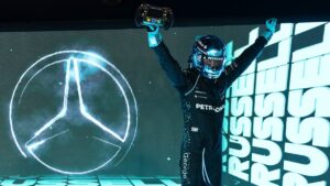 George Russell gana el GP de Singapur y McLaren asegura el bicampeonato de constructores