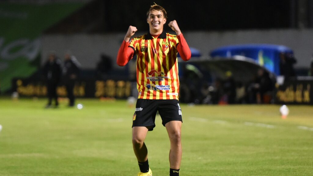 Samy Mehreg, jugador del Pereira