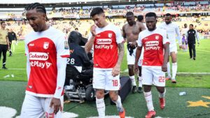 Santa Fe, entre el afán por un técnico y las cuentas para jugar cuadrangulares