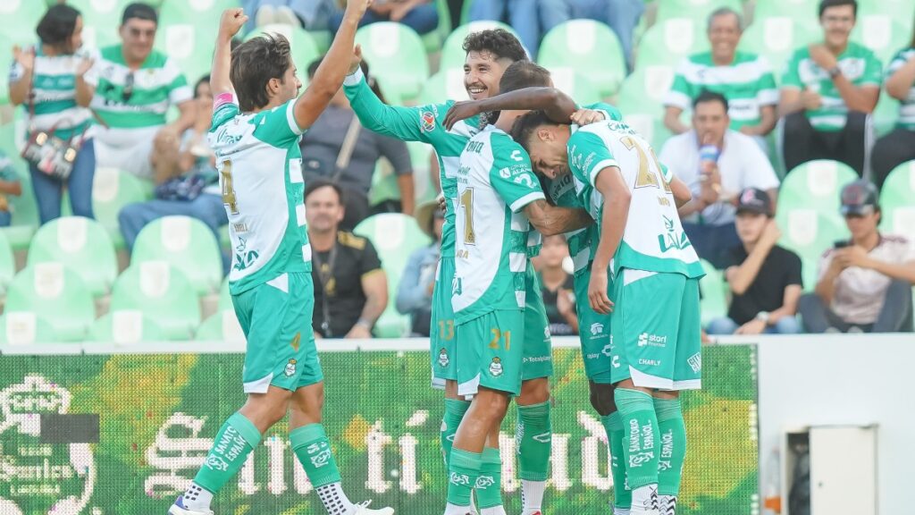 Santos vence 3-1 al Querétaro en la jornada 15 Apertura 2025 Liga MX