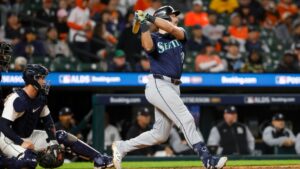 Dolorosa presentación de Tigers en casa y Mariners toma ventaja en la Serie Divisional