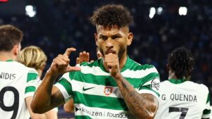 Luis Javier Suárez se estrena ante Napoli: primer gol en la Champions League