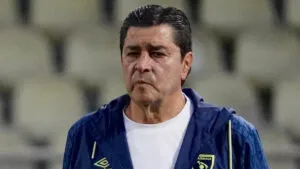 Fernando Tena considera injusta la eliminación y pide seguir al frente de Guatemala