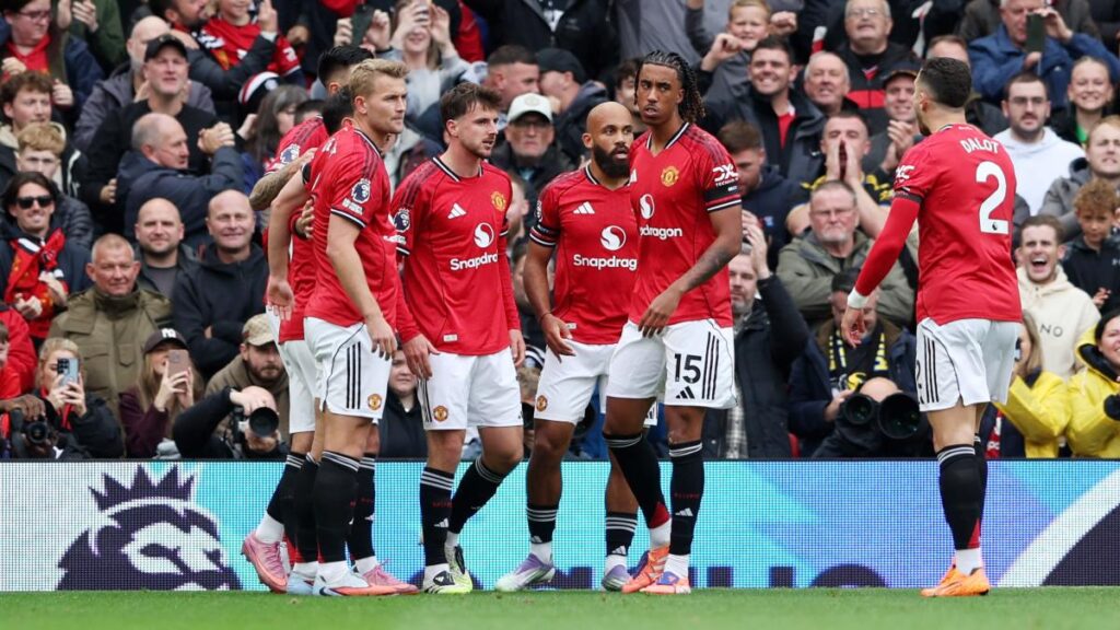 Manchester United regresa a la senda del triunfo