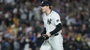 Yankees avanzan a la Serie Divisional con histórico trabajo de Cam Schlittler ante Red Sox