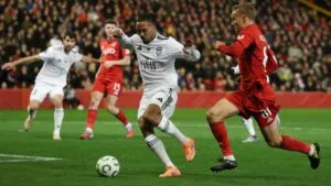 Aberdeen y Noah dividen puntos en Escocia y se alejan de la zona de clasificación