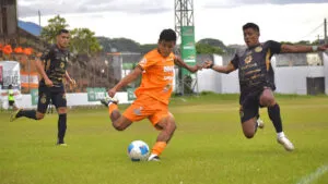 Achuapa y Marquense empataron sin goles en partido pendiente del Apertura