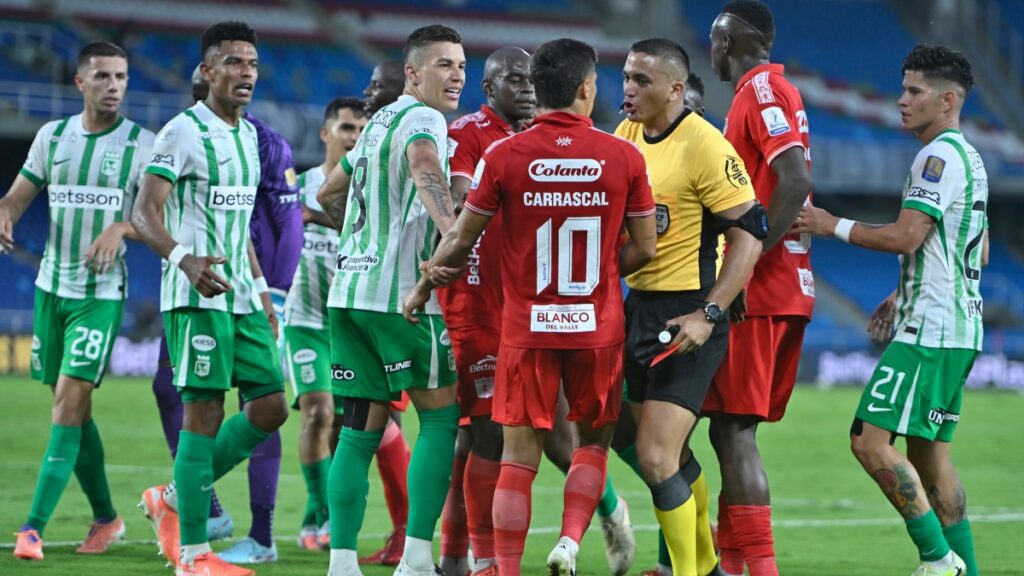 Fue un duelo picante de principio a fin. Vizzor