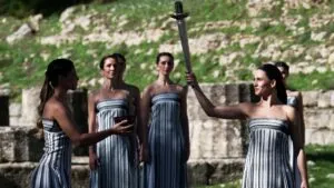 De Atenas a San Siro: así será el camino de la antorcha olímpica hacia Milano Cortina 2026