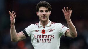 Arsenal vence al Burnley y se consolida como líder de la Premier League