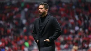 Benjamín Mora insinuó su salida, tras el triunfo de Querétaro sobre Mazatlán