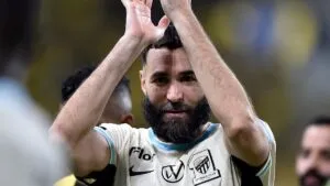 Benzema transmite optimismo con el proyecto del Real Madrid y no descarta regresar