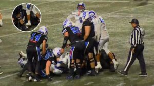 ¡Actitud antideportiva! Jugador de Borregos Monterrey da pisotón a rival en el suelo