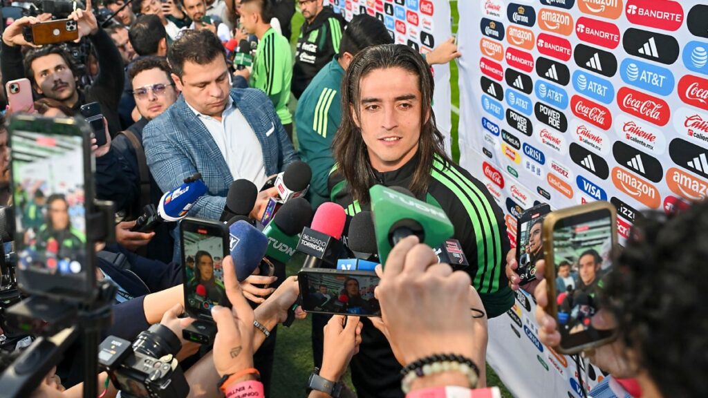 Carlos Acevedo con la selecciónmexicana