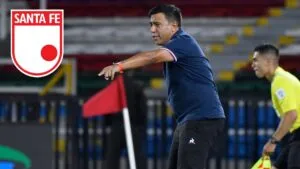 ¿Los jugadores impiden la llegada de César Farías? Santa Fe responde contundentemente