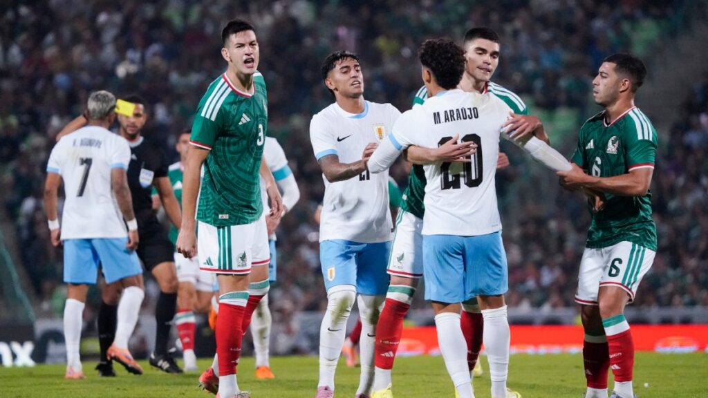 César Montes en conato de bronca