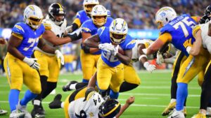 Los Chargers se imponen a Steelers con una noche histórica para Keenan Allen