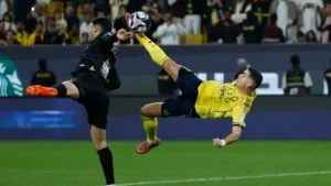 Al Nassr mantiene el paso perfecto con golazo de chilena de Cristiano Ronaldo