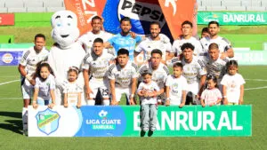 Fracaso total: Comunicaciones sella el peor torneo de su historia
