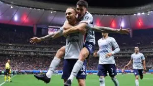 ¡Le tiene tomada la medida! Cruz Azul mantiene buena racha ante Chivas en el Akron
