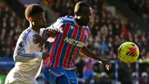 Manchester United resurge en el complemento y vence al Crystal Palace