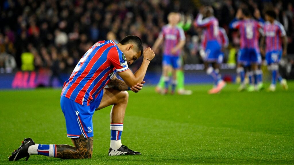 Daniel Munoz anota gol con el Crystal Palace