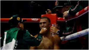 Papá de David Benavidez sentencia el final de Canelo Álvarez: “Mi hijo lo mandaría al hospital”