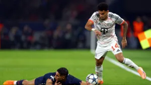 El doblete y la expulsión de Luis Díaz dejan un récord sin precedentes en la Champions League