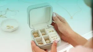 Huelga en el Monte de Piedad: ¿Qué pasa con los objetos empeñados?