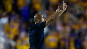 Guido Pizarro destaca a Lainez y agradece a la afición tras remontar ante Xolos