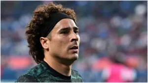 El AEL Limassol de Guillermo Ochoa firma una victoria milagrosa ante el APOEL
