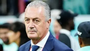 Gustavo Alfaro alaba a Javier Aguirre por su nominación a Mejor Entrenador en los Premios The Best