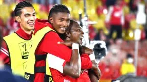 Hugo Rodallega anhela que su hijo también haga goles con Santa Fe