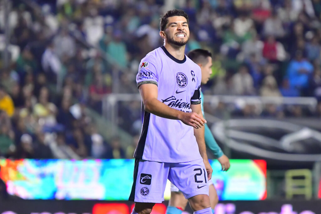 Ningún líder ha ganado la ida de cuartos desde que se instauró el Play In; la inactividad les cuesta ritmo y resultados.