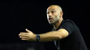 Mascherano considera ‘rara’ la sanción a Luis Suárez