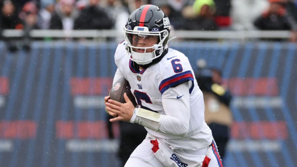 Jaxson Dart estaría de regreso con los Giants para enfrentar a los Patriots
