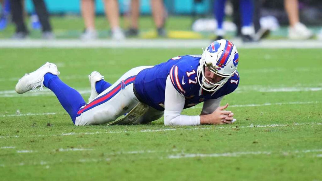 Josh Allen durante el Bills vs Dolphins NFL 2025