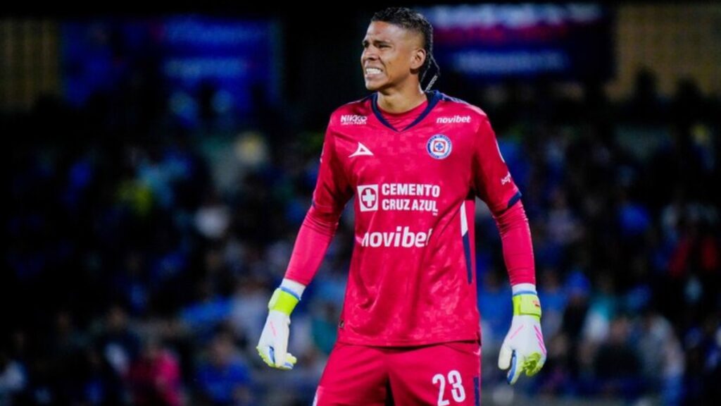 Kevin Mier con Cruz Azul | Imago7.