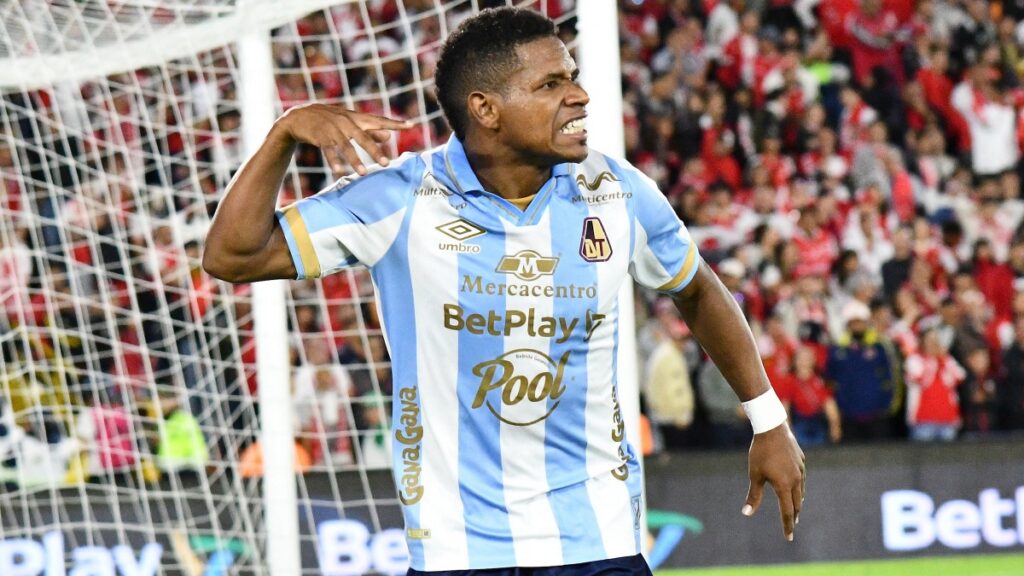 Kevin Pérez fue el autor del segundo gol del Deportes Tolima ante Santa Fe en El Campín.