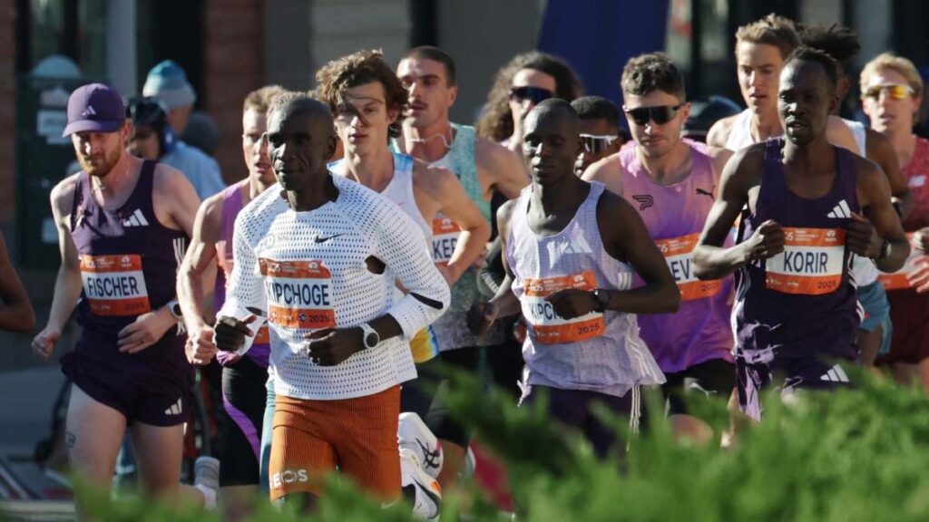 Eliud Kipchoge en el Maratón de Nueva York 2025