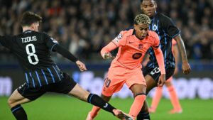 Barcelona vive una ‘noche de brujas’ en Bélgica: Lamine Yamal y un autogol salvan el empate