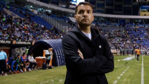 Larcamón resalta el buen momento de Cruz Azul de cara a la Liguilla