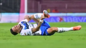 Lucas Ocampos se fractura en su casa y se pierde el arranque de la Liguilla