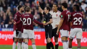 Paquetá explota tras su expulsión ante el Liverpool: “Ridículo todo lo que he soportado”