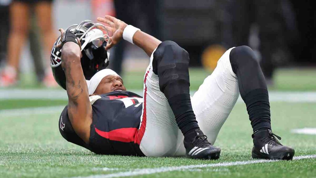 La lesíon de Michael Penix Jr. en el Falcons vs Panthers