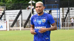 Mictlán aplasta a Aurora con Ronaldo Dinolis como figura